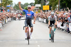 Mathieu van der Poel wint 83e Acht van Chaam